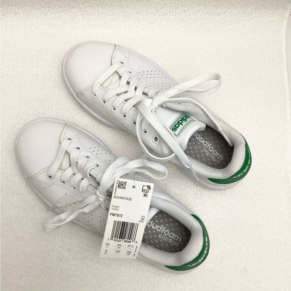 New Adidas advantage Classic White and Green sneaker Shoes size 6 - Picture 5 of 9